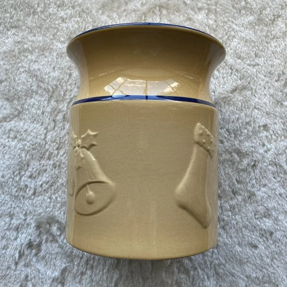 Vtg Williams Sonoma Embossed Stoneware Canister Christmas Cookie Jar England